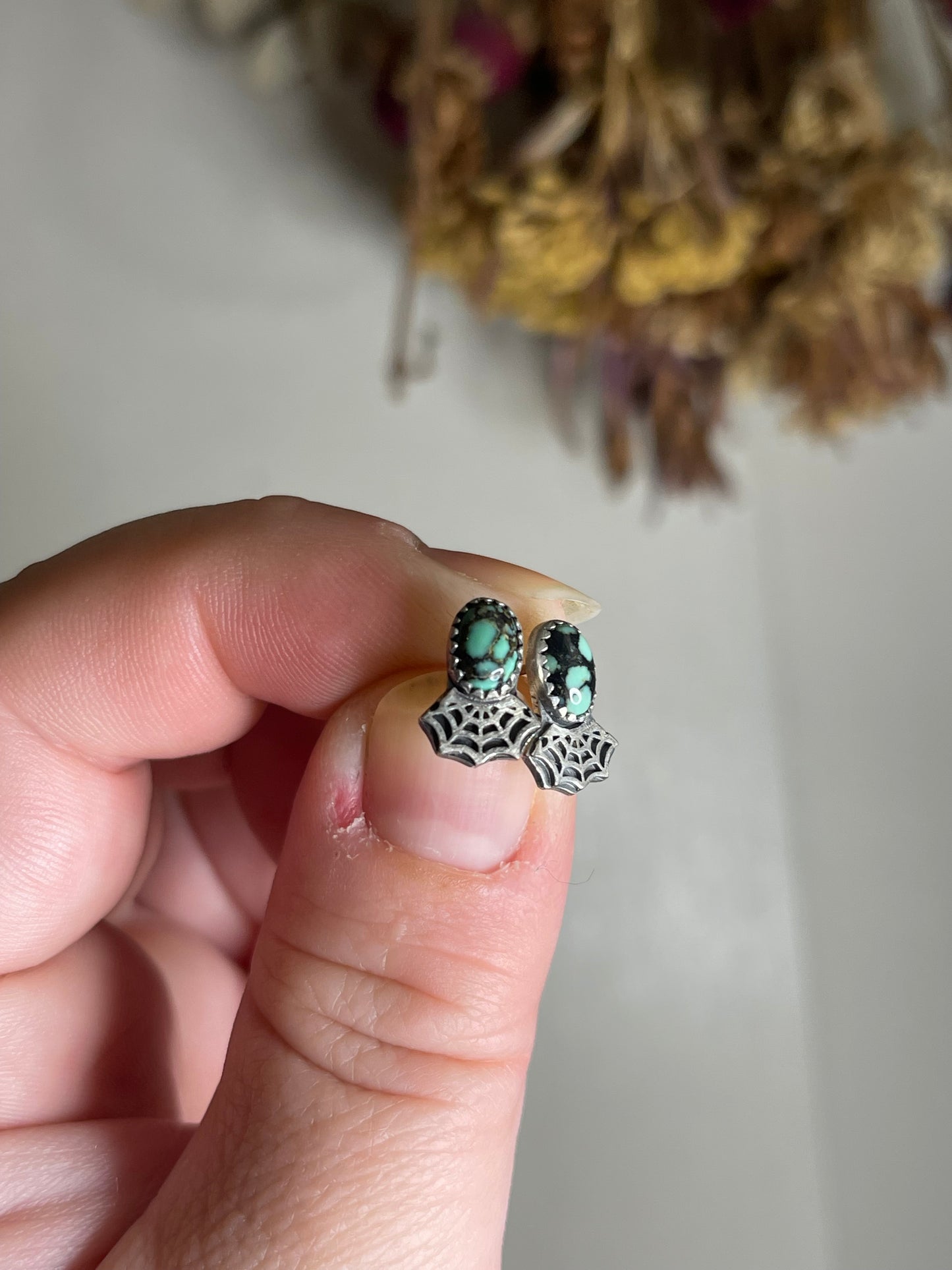 *New Lander Spider Web Sterling Silver Stud Earrings