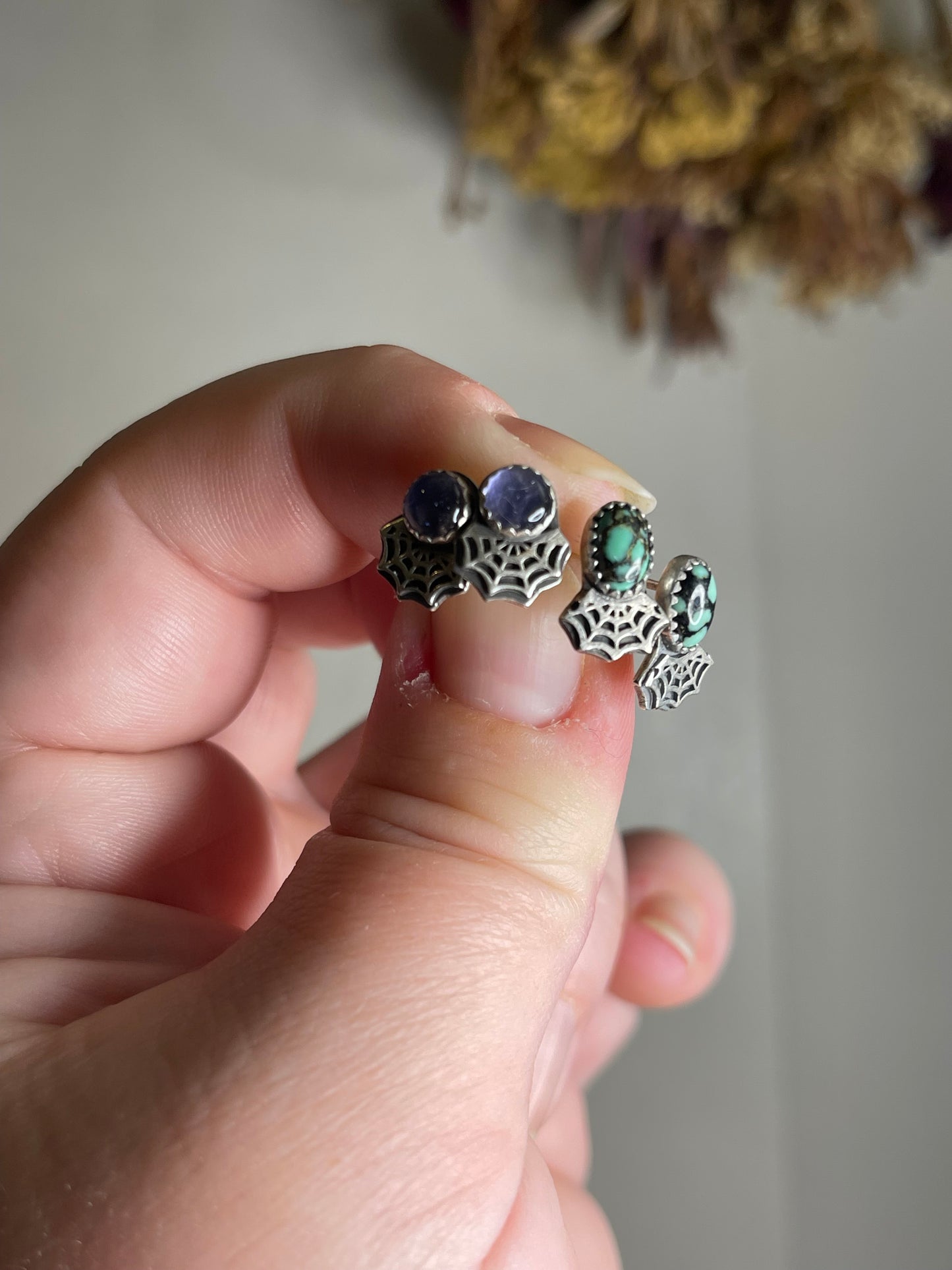 *New Lander Spider Web Sterling Silver Stud Earrings