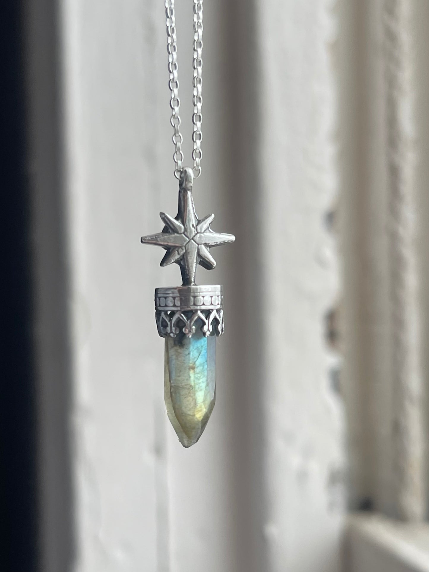 *Chronos Glow • Labradorite Crystal Star Pendant Necklace